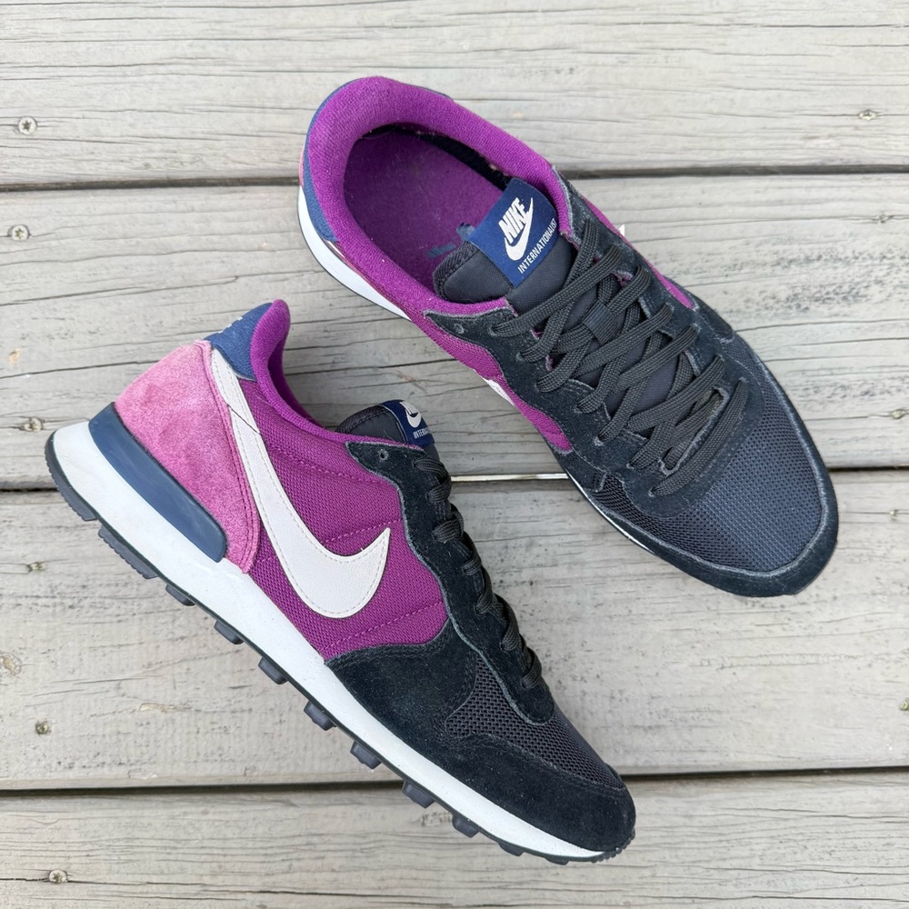 Nike Internationalist Suede Mesh Sneakers Purple Black Size 9.5 - Picture 2 of 15